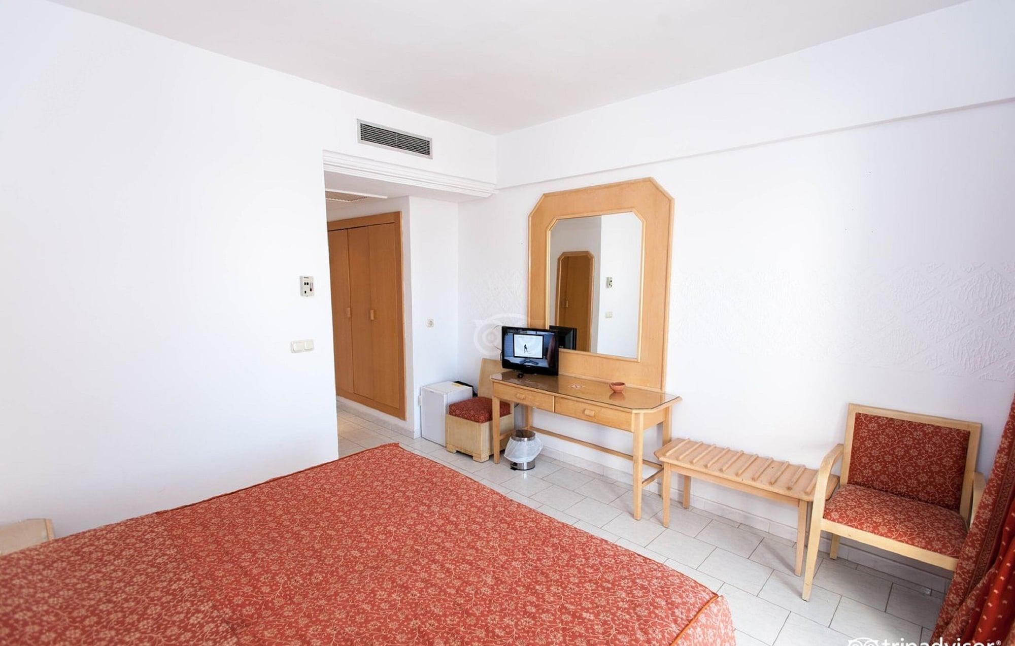 Business Center Hotel 3*