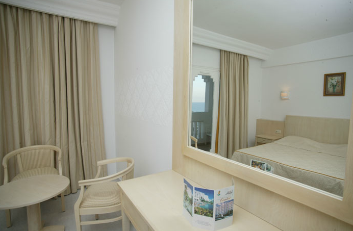Hotel Business Center